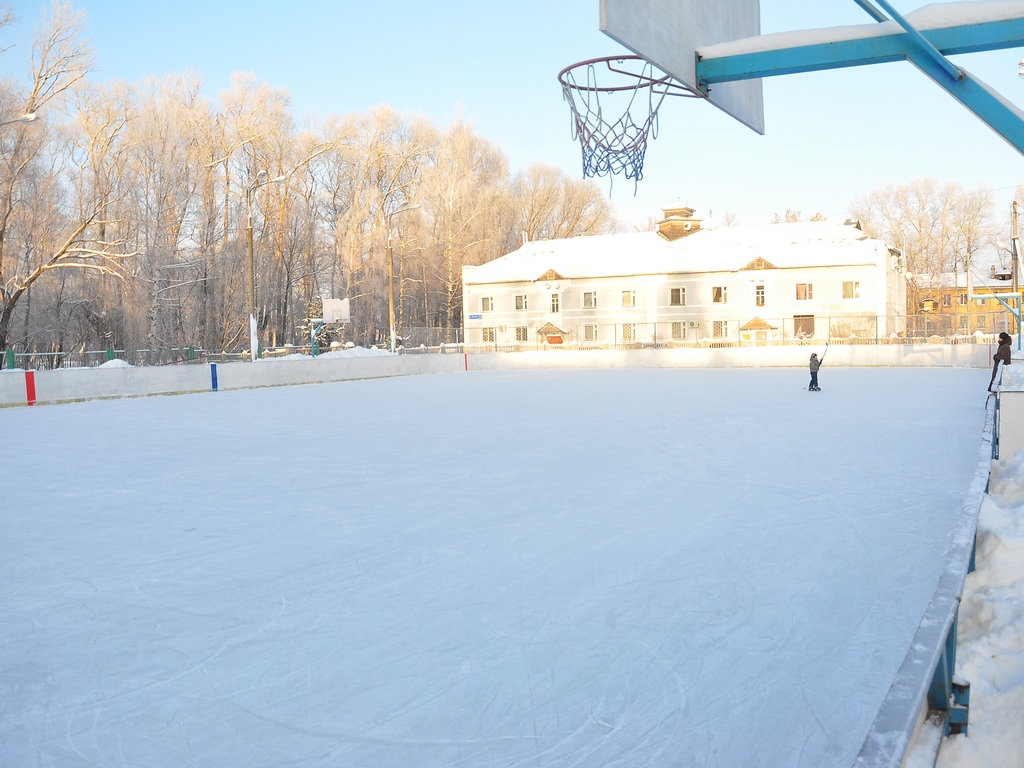 Хоккейный корт на ул. Беляева 